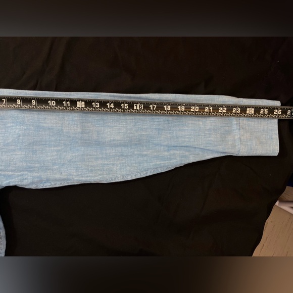 UNTUCKit Men’s 100% Linen Sky Blue Long Sleeve Button down. Slim Fit Medium - Picture 7 of 10